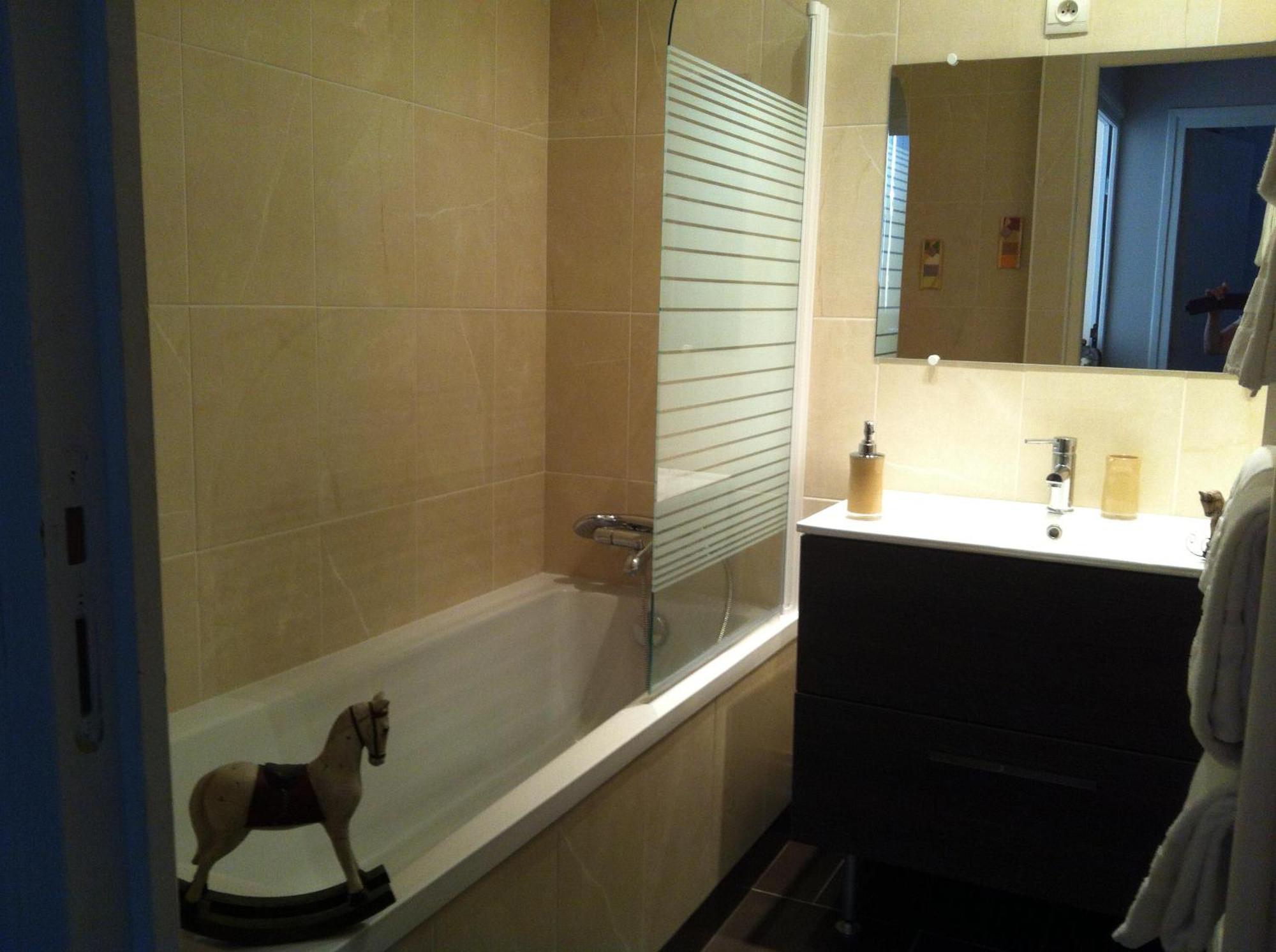 סווילאק Auberge Du Puits מראה חיצוני תמונה